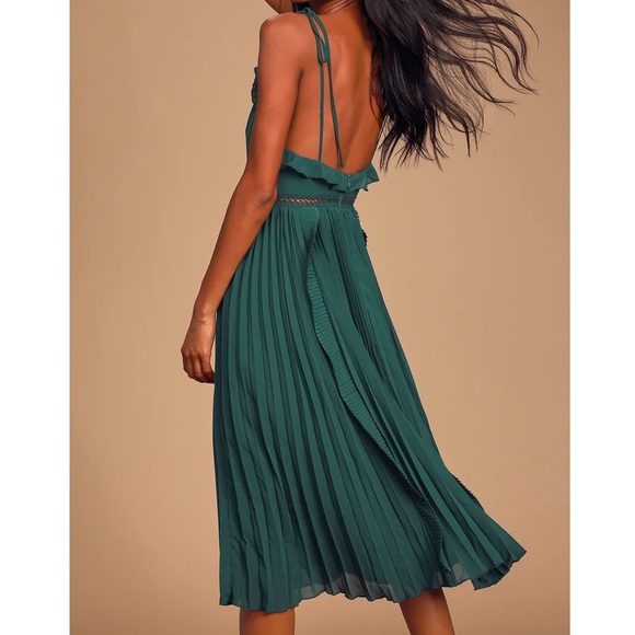 NWT - Never a Dull Moment Emerald Green Tie-Strap Pleated Midi Dress - Picture 3 of 5